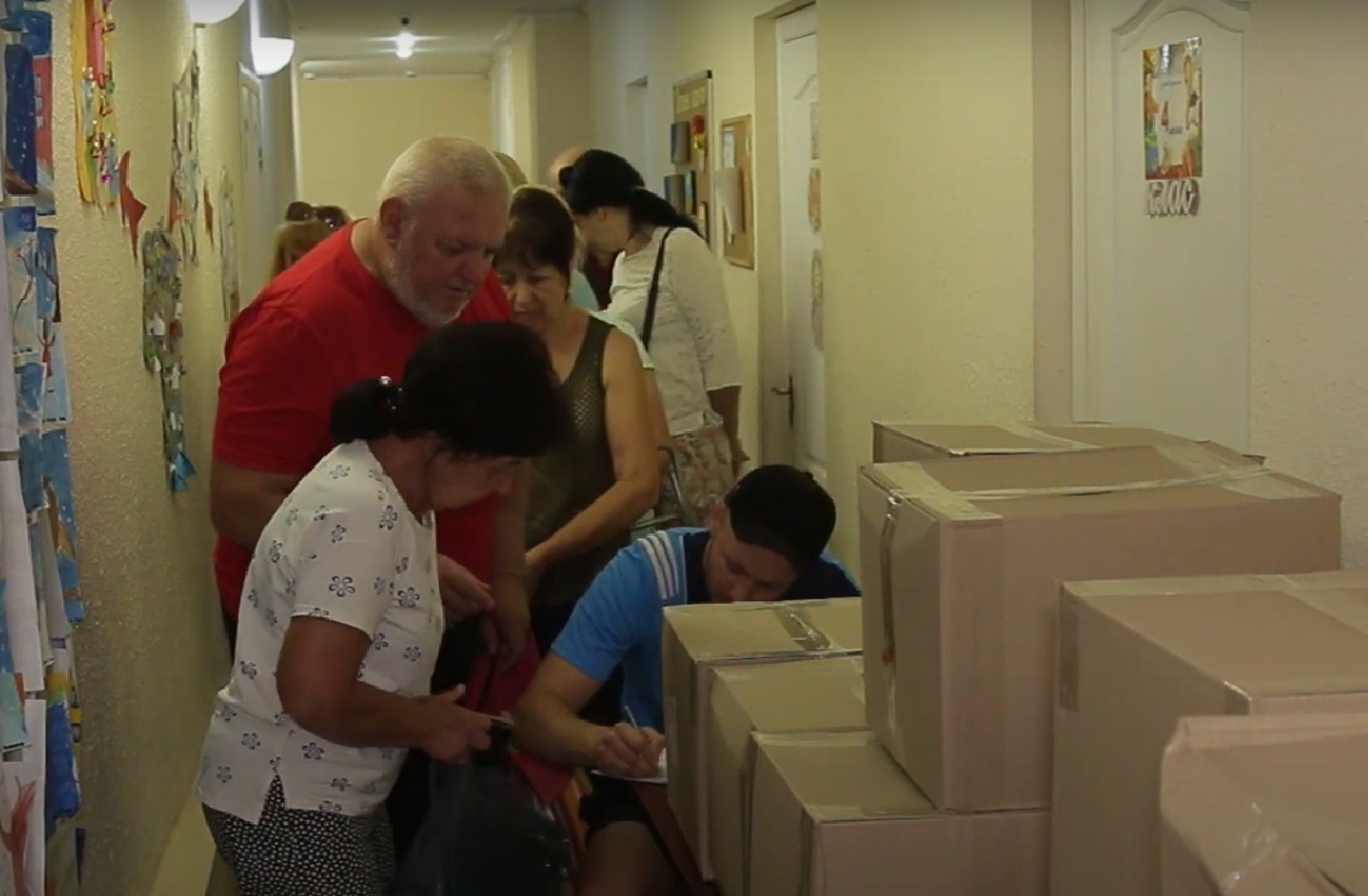 Гуманітарна допомога для пенсіонерів у Дніпропетровській області: як отримати підтримку