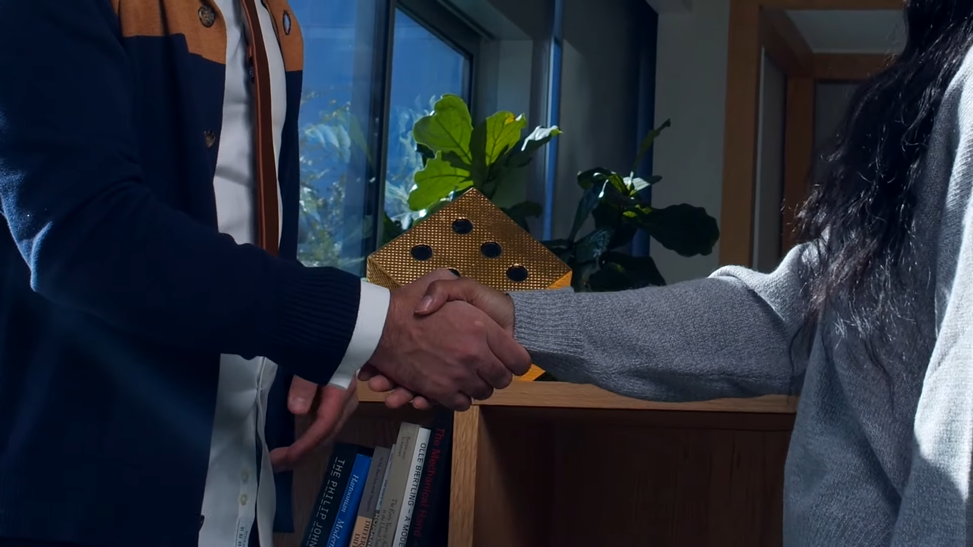 Робота для пенсіонерів у Харкові: на якій посаді готові платити понад 30 тисяч щомісяця