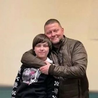 Головнокомандувач ЗСУ Валерій Залужний здійснив мрію сина безвісти зниклого військового (ФОТО)