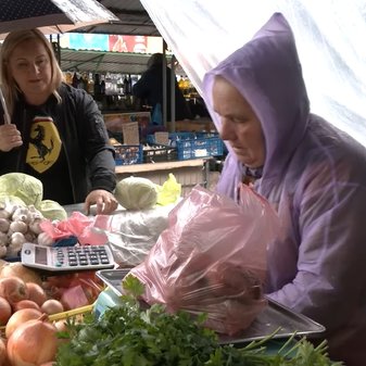 Дефіцит продуктів у Дніпрі: оголошено про серйозну проблему